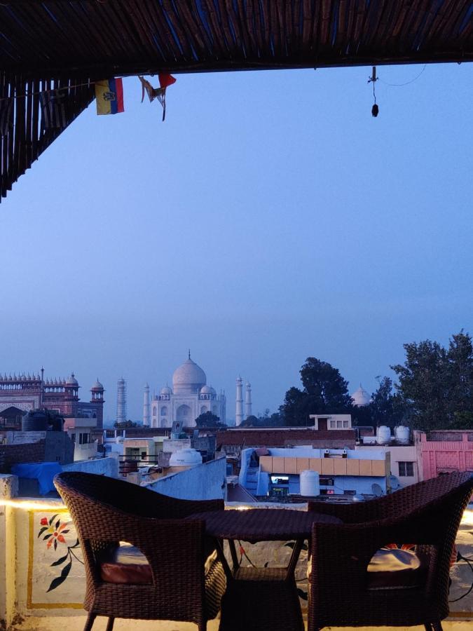 Joey'S Hostel Agra Agra  Εξωτερικό φωτογραφία