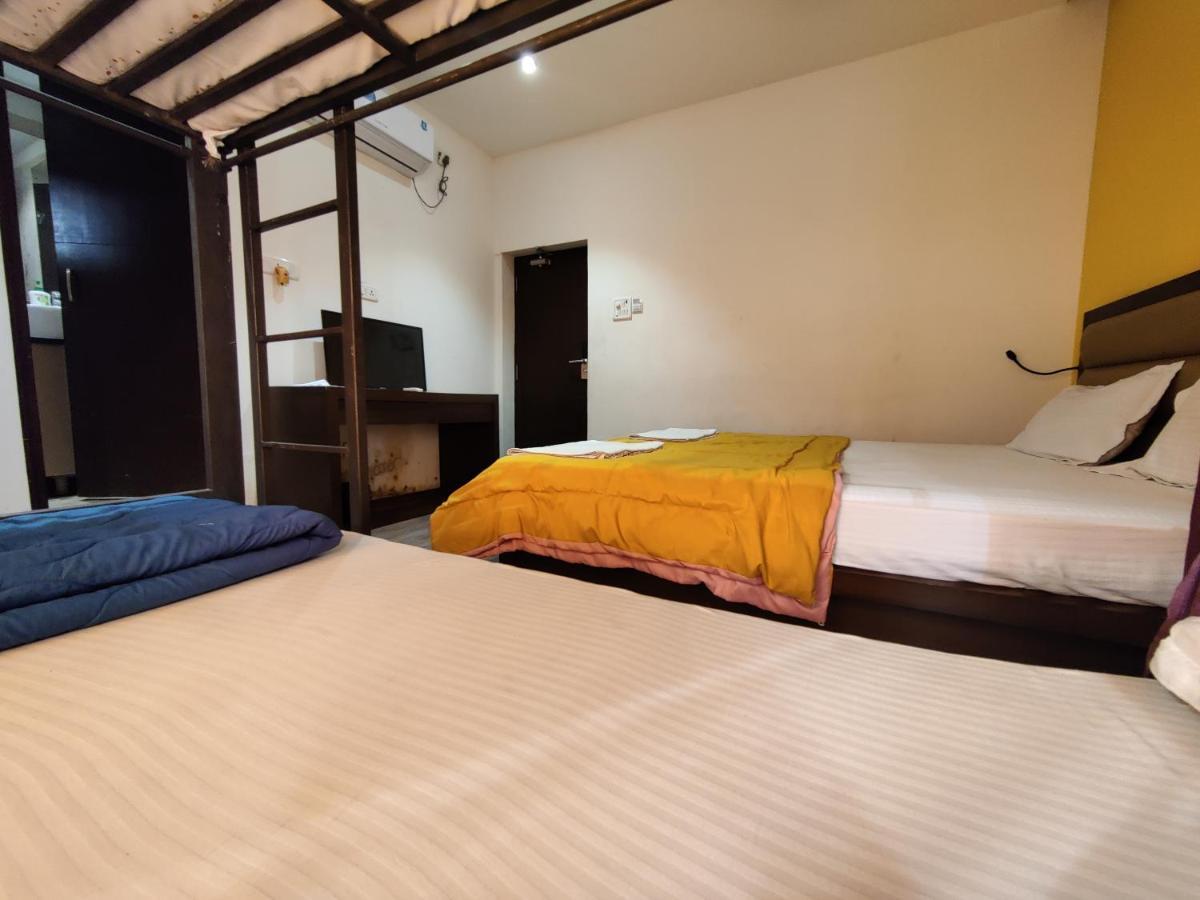 Joey'S Hostel Agra Agra  Εξωτερικό φωτογραφία