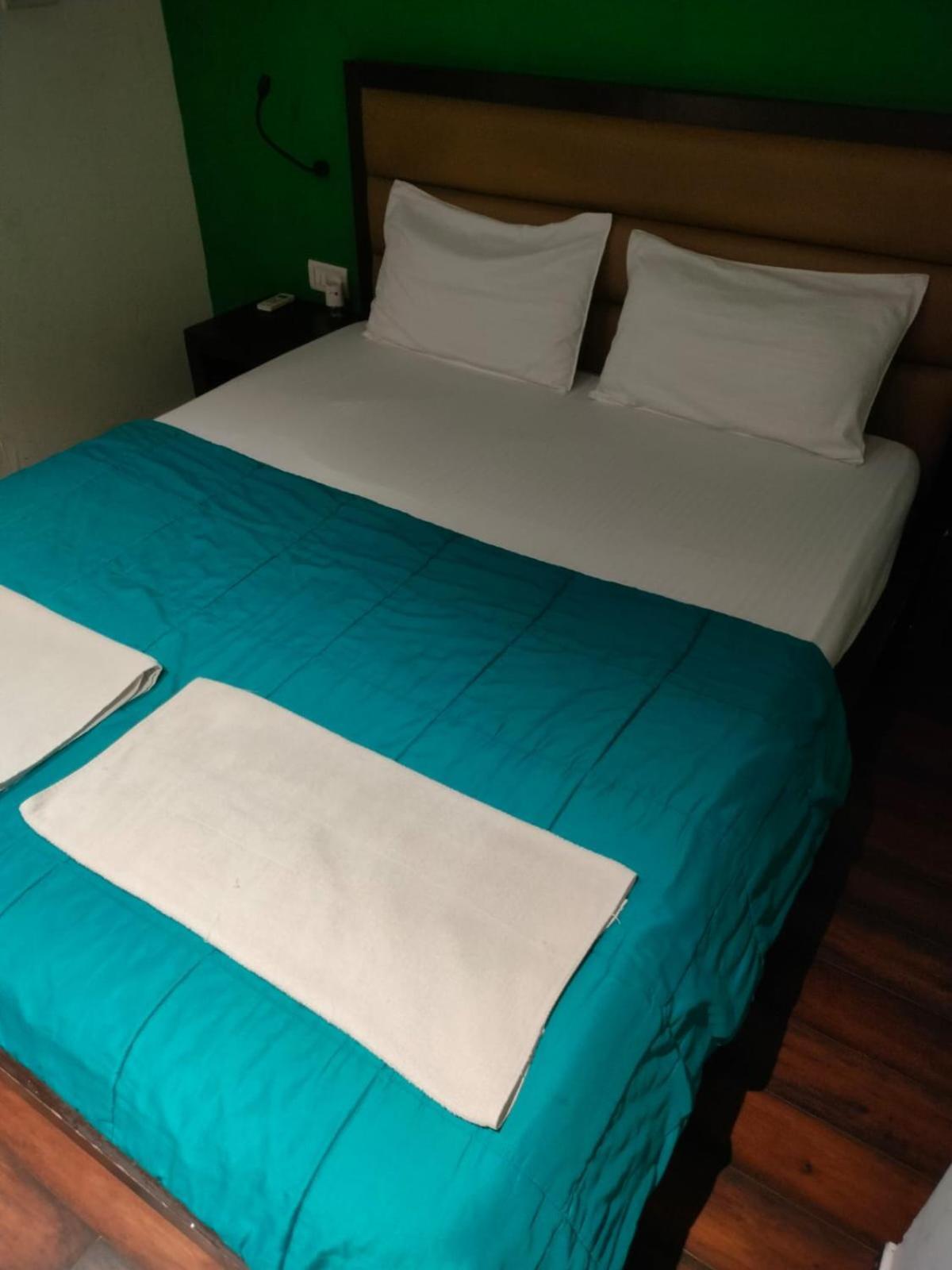 Joey'S Hostel Agra Agra  Εξωτερικό φωτογραφία
